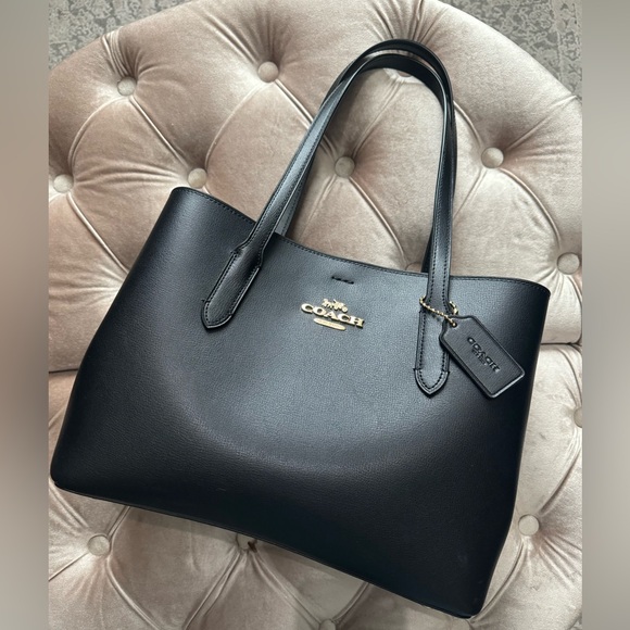 Coach Handbags - COACH Avenue Carryall Handbag